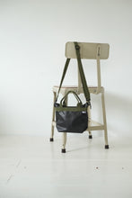 画像をギャラリービューアに読み込む, FOLLOW-ZIP-25+STRAP