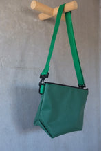 画像をギャラリービューアに読み込む, ANNA-30