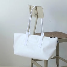 画像をギャラリービューアに読み込む, THE-VIVIENNE-ZIP-45-LO