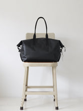 画像をギャラリービューアに読み込む, THE-VIVIENNE-EDGE-55