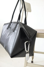 画像をギャラリービューアに読み込む, THE-VIVIENNE-EDGE-55