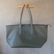 画像をギャラリービューアに読み込む, THE-VIVIENNE-ZIP-55