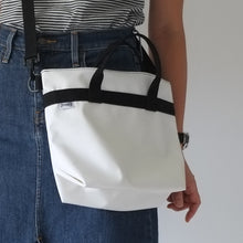 画像をギャラリービューアに読み込む, FOLLOW-ZIP-30+STRAP