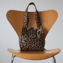 Load image into Gallery viewer, MARKET-XS