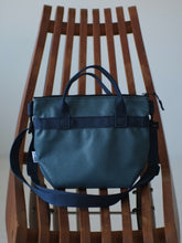 画像をギャラリービューアに読み込む, FOLLOW-ZIP-25+STRAP