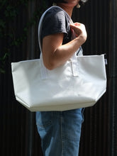 画像をギャラリービューアに読み込む, THE-VIVIENNE-ZIP-45