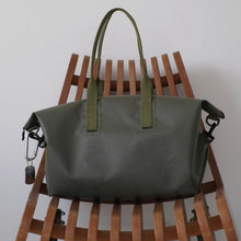 画像をギャラリービューアに読み込む, THE-VIVIENNE-EDGE-55