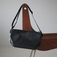 画像をギャラリービューアに読み込む, [STOCK] ANNA-30 BLACK
