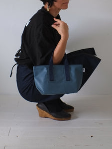 THE-VIVIENNE-ZIP-30
