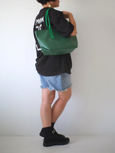 THE-VIVIENNE-ZIP-40
