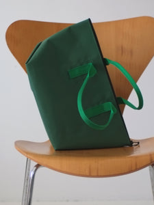 THE-VIVIENNE-ZIP-40