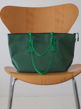 画像をギャラリービューアに読み込む, THE-VIVIENNE-ZIP-40
