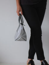 Load image into Gallery viewer, THE-VIVIENNE-ZIP-35
