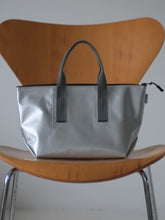 Load image into Gallery viewer, THE-VIVIENNE-ZIP-35
