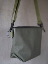 画像をギャラリービューアに読み込む, [STOCK] ANNA-25  OLIVE 右使い
