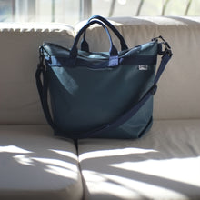 画像をギャラリービューアに読み込む, [STOCK] FOLLOW-ZIP-35+STRAP BLUE×NAVY SHORT HANDLE 右使い
