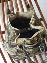 画像をギャラリービューアに読み込む, BALLOOON!-EDGE-45-HI
