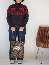 画像をギャラリービューアに読み込む, [STOCK] MEE-A4-CHINU LEOPARD
