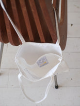 画像をギャラリービューアに読み込む, [STOCK] MEE-A4-CHINU WHITE
