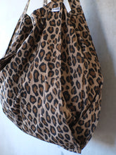 画像をギャラリービューアに読み込む, [STOCK] MARKET-M LEOPARD
