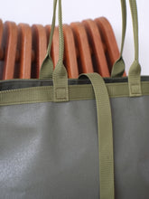 Load image into Gallery viewer, [STOCK] FOLLOW-45 BLACK×BLACK LONG HANDLE Right-handed
