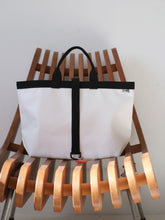 画像をギャラリービューアに読み込む, [STOCK] FOLLOW-40  WHITE×BLACK SHORT HANDLE 右使い
