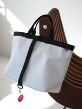 画像をギャラリービューアに読み込む, [STOCK] FOLLOW-40  WHITE×BLACK SHORT HANDLE 右使い
