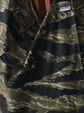 画像をギャラリービューアに読み込む, [STOCK] MARKET-M TIGER CAMO
