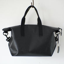 画像をギャラリービューアに読み込む, THE-VIVIENNE-EDGE-40
