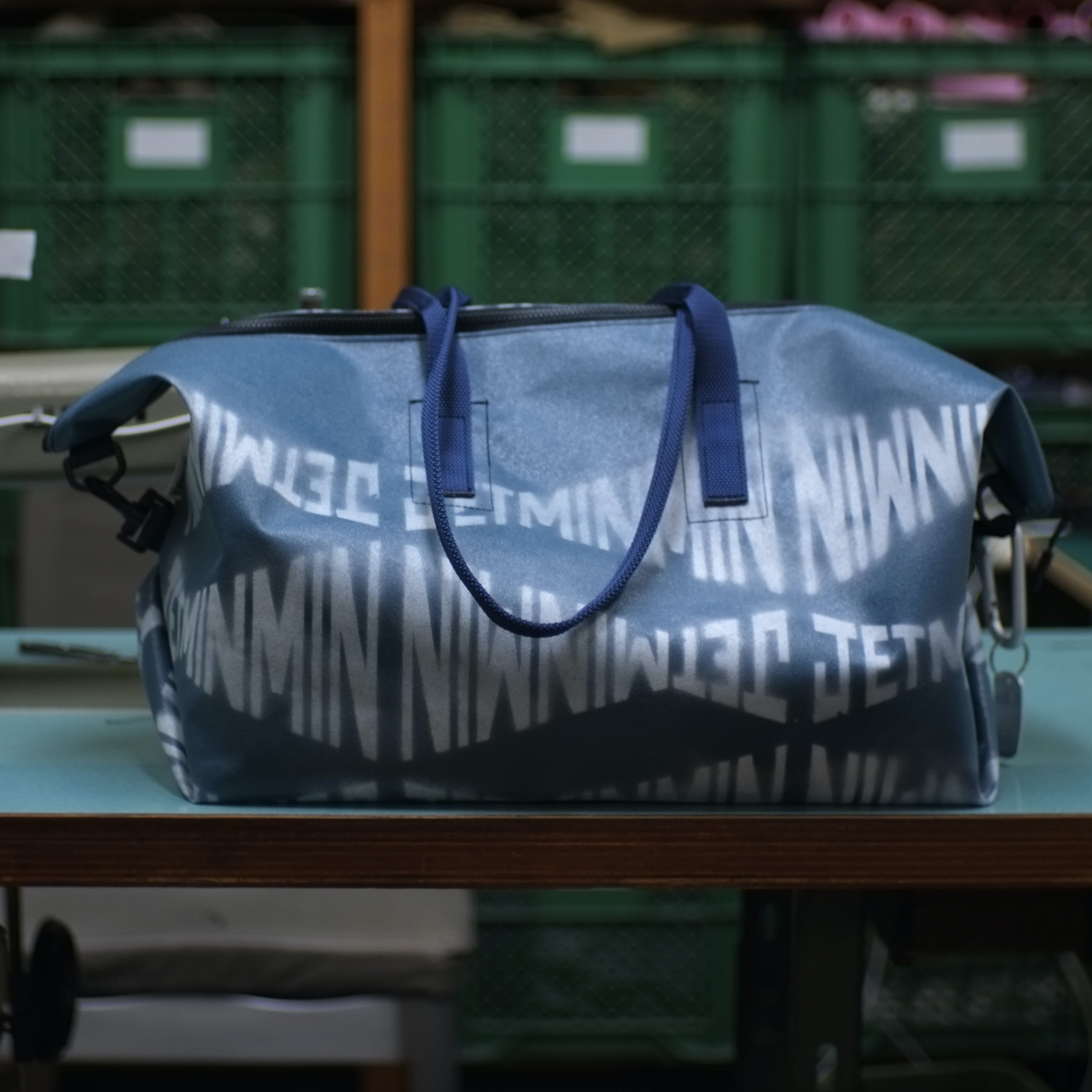 STOCK] THE-VIVIENNE-EDGE-65-MONOGRAM BLUE LONG HANDLE 右使い
