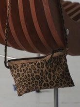 Load image into Gallery viewer, BETH-20
