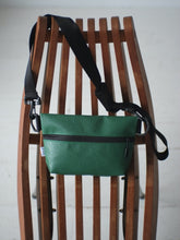 画像をギャラリービューアに読み込む, [STOCK] AMSTERDAM-25 GREEN 右使い
