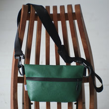画像をギャラリービューアに読み込む, [STOCK] AMSTERDAM-25 GREEN 右使い
