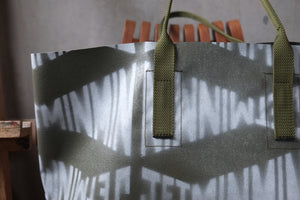 [STOCK] THE-VIVIENNE-MONOGRAM-55  OLIVE-LONG