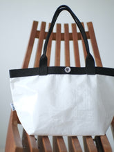 画像をギャラリービューアに読み込む, [STOCK] DART-35 WHITE×BLACK MEDIUM HANDLE
