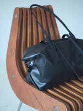 Load image into Gallery viewer, [STOCK] THE-VIVIENNE-EDGE-45 BLACK LONG HANDLE Right-handed
