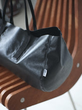 画像をギャラリービューアに読み込む, [STOCK] KATE-WIDE BLACK MEDIUM HANDLE 左使い
