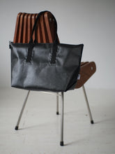 Load image into Gallery viewer, THE-VIVIENNE-ZIP-45
