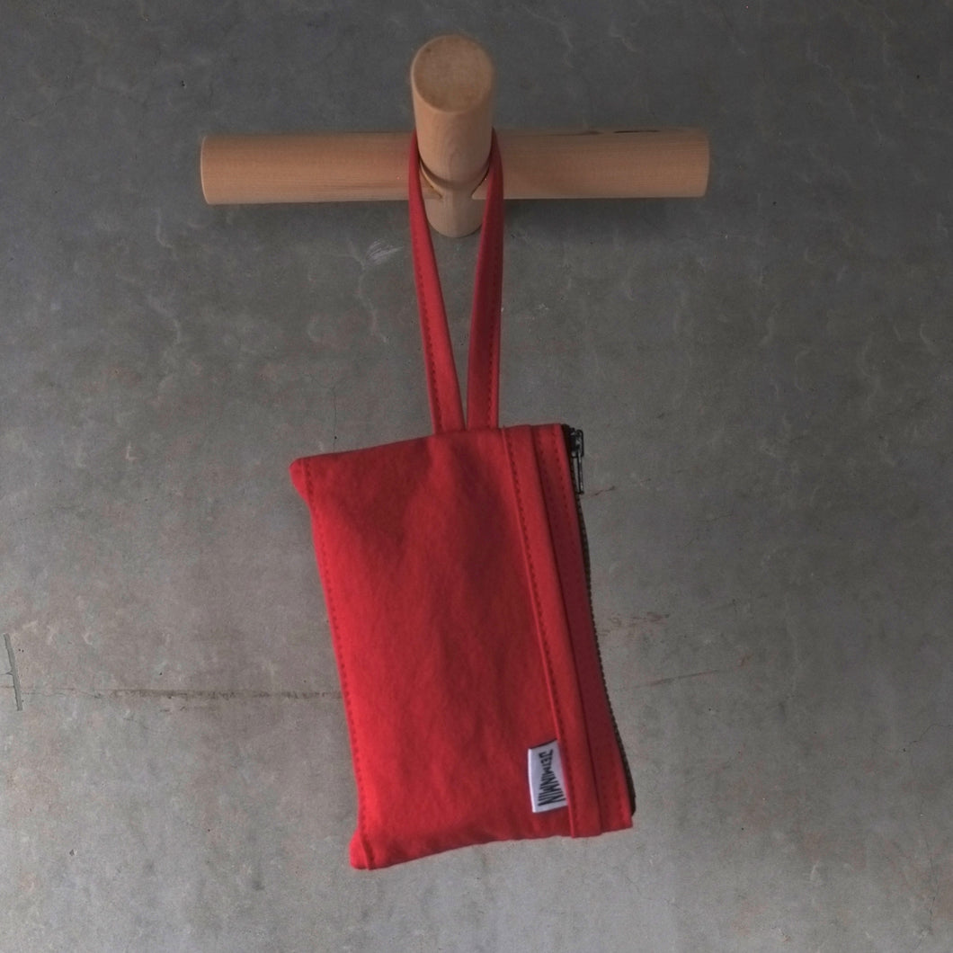 [STOCK] G15PK-LOOP  RED