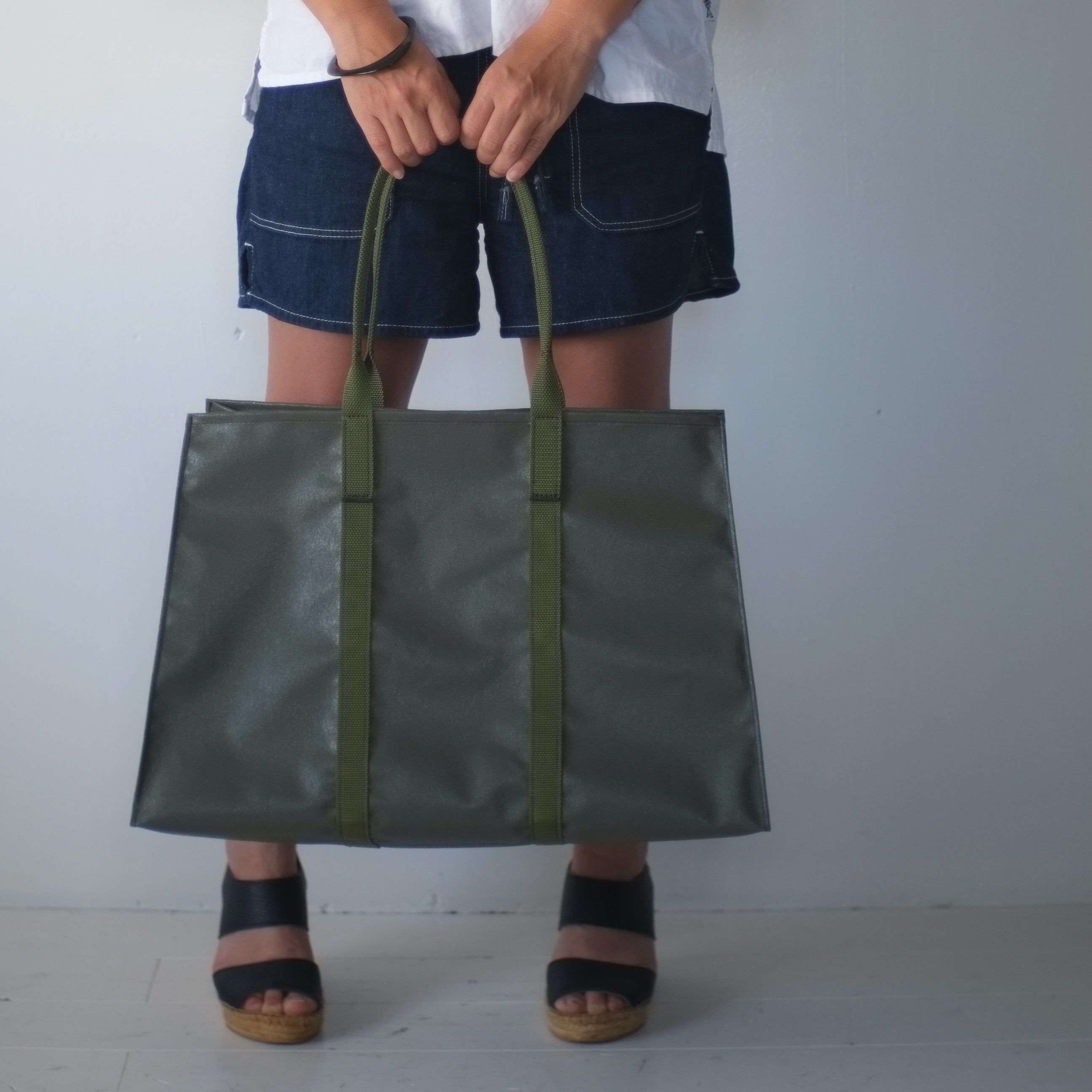 STOCK] REGINA-TRIP / OLIVE / LONG HANDLE / 右使い – JETMINMIN