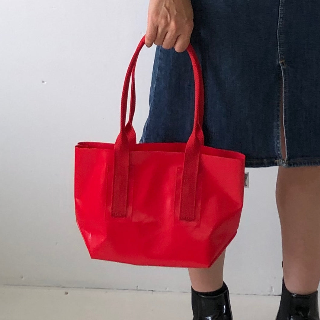 [STOCK] THE-VIVIENNE-30 RED MEDIUM HANDLE 右使い