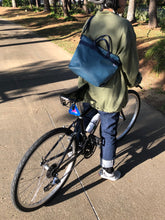 画像をギャラリービューアに読み込む, [STOCK] FOLLOW-ZIP-35+STRAP BLUE×NAVY SHORT HANDLE 右使い
